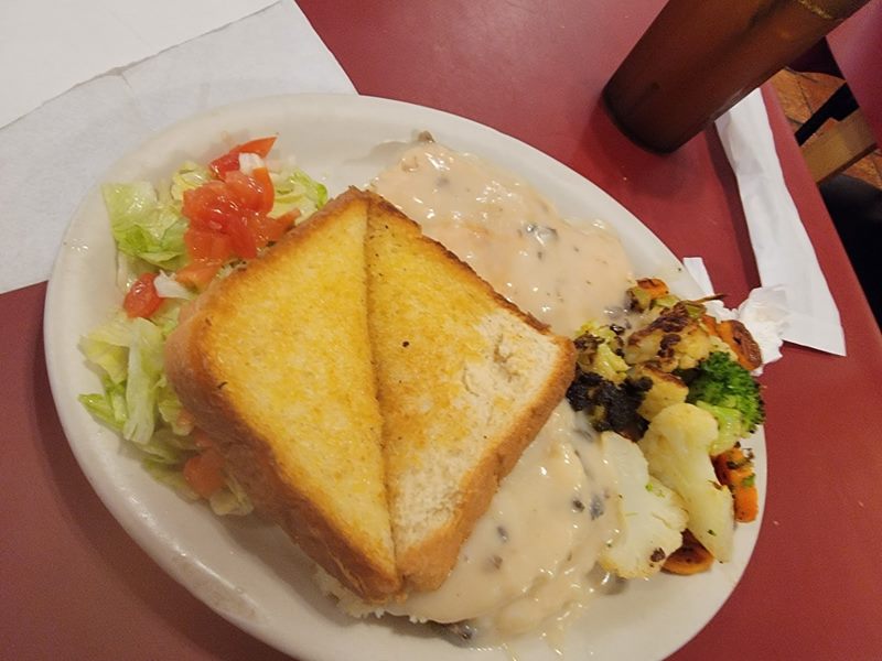 Los Leones Restaurant food